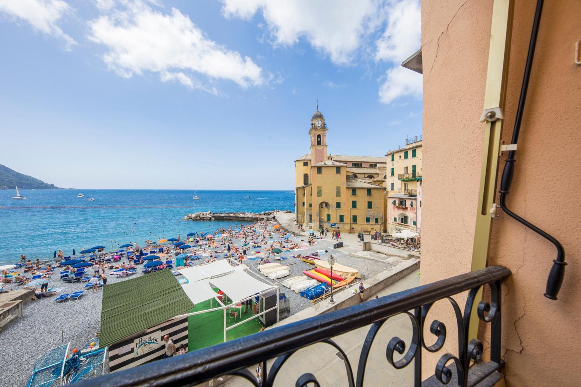 Casaviva Family Beachfront House In Camogli Luaran gambar